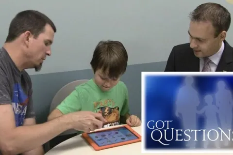 Autism and speech devices: Helping kids advance skills as they mature 